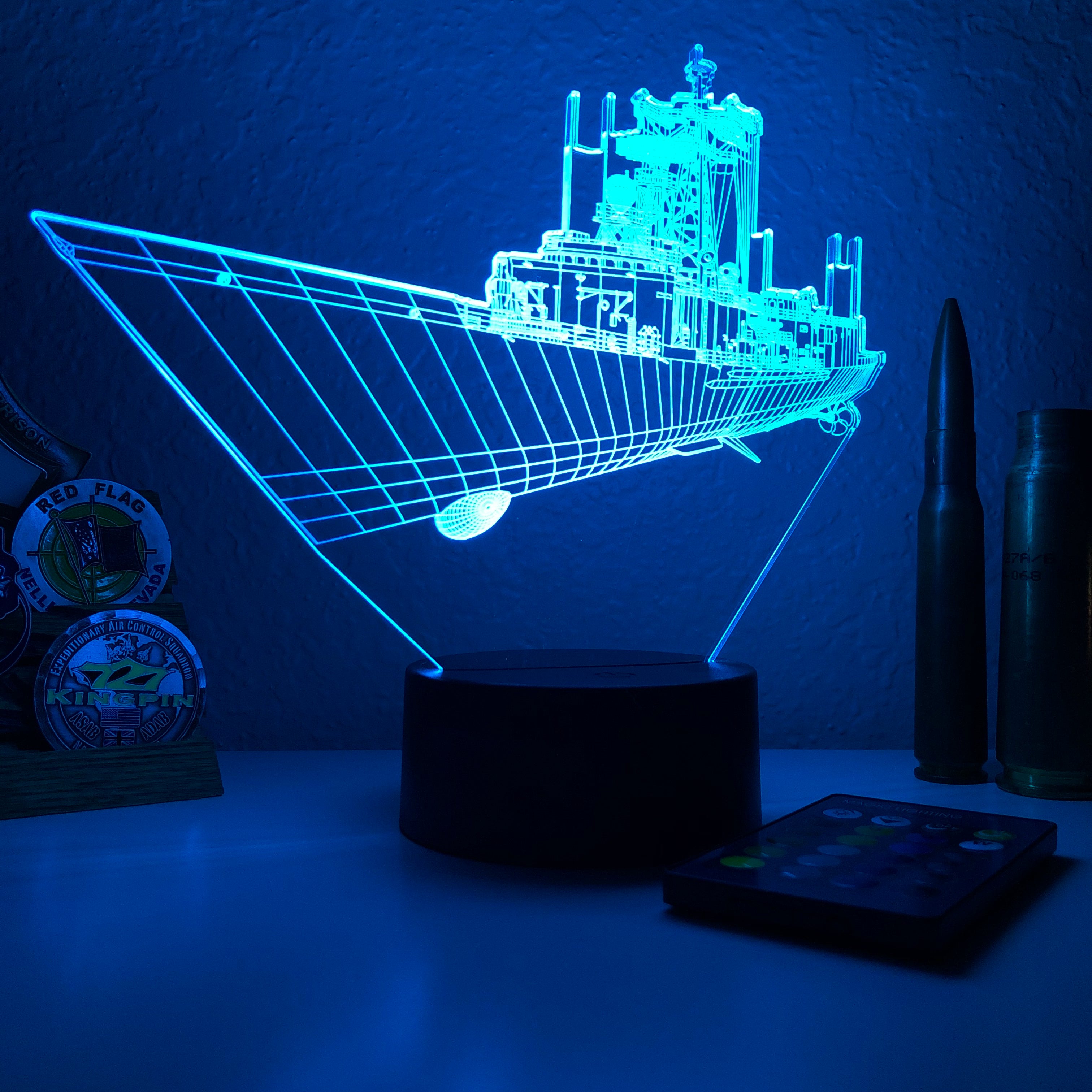 3D アートリトグラフ　「I THINK I CAN」 限定124/180 Oliver Hazard Perry Frigate 3D LED Lamp | Personalized Navy Gift